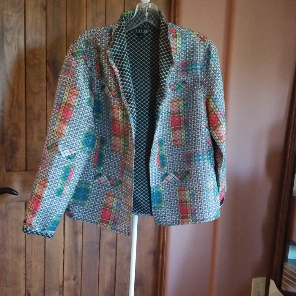 NWT  Staples Elegant  style  Open Jacket/Blazer
